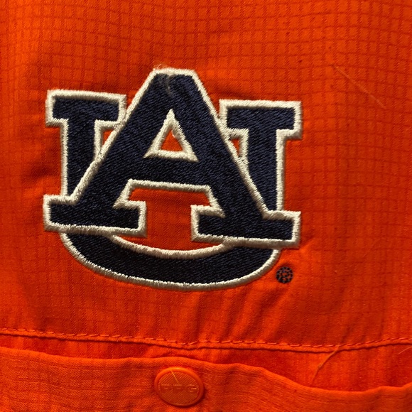 Auburn University PFG, Columbia Shirt - Picture 5 of 8
